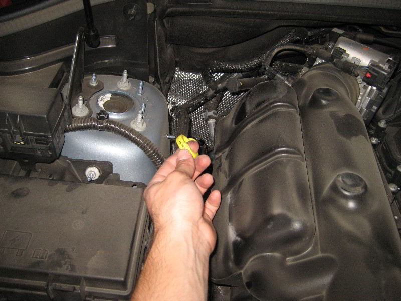 JeepGrandCherokeePentastarV6EngineOilChangeGuide007