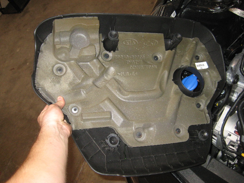 KiaRioEngineSparkPlugsReplacementGuide003