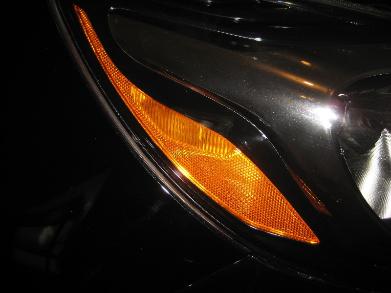 KiaRioHeadlightBulbsReplacementGuide028