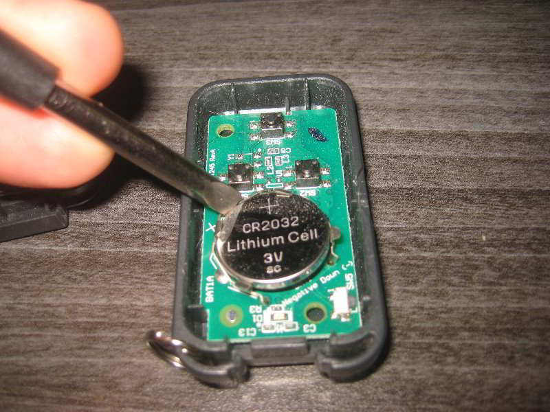 LiftmasterKeyFobBatteryReplacementGuide007
