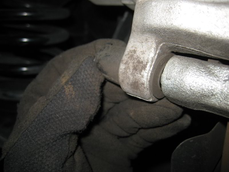 MazdaMazda3RearBrakePadsReplacementGuide032