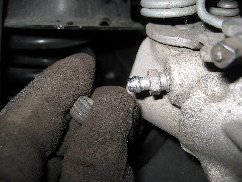 MazdaMazda3RearBrakePadsReplacementGuide042