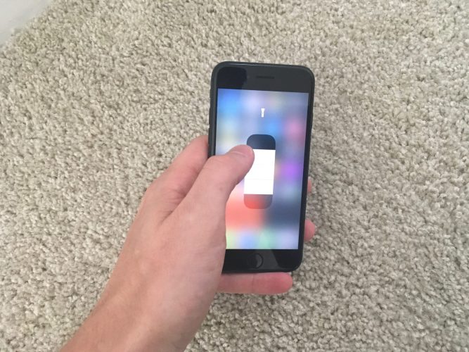 How Do I Change Flashlight Brightness On iPhone? It's Easy!
