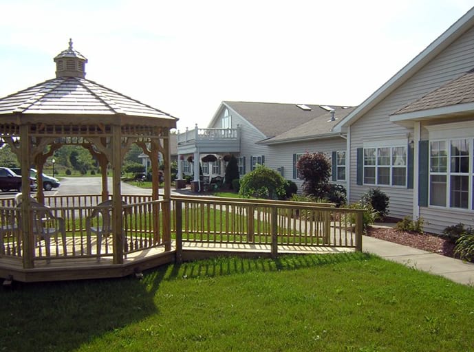 10 Best Assisted Living Facilities in Oswego, NY Cost & Financing