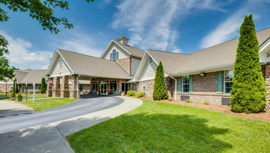 10 Best Assisted Living Facilities in North Wilkesboro, NC Cost