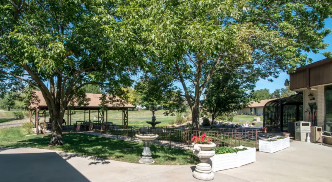 10 Best Assisted Living Facilities in Raymore, MO Cost & Financing