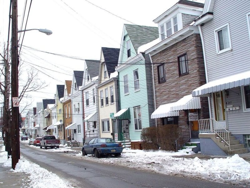 "Pittsburgh Box " houses (Washington, Burgettstown apartment