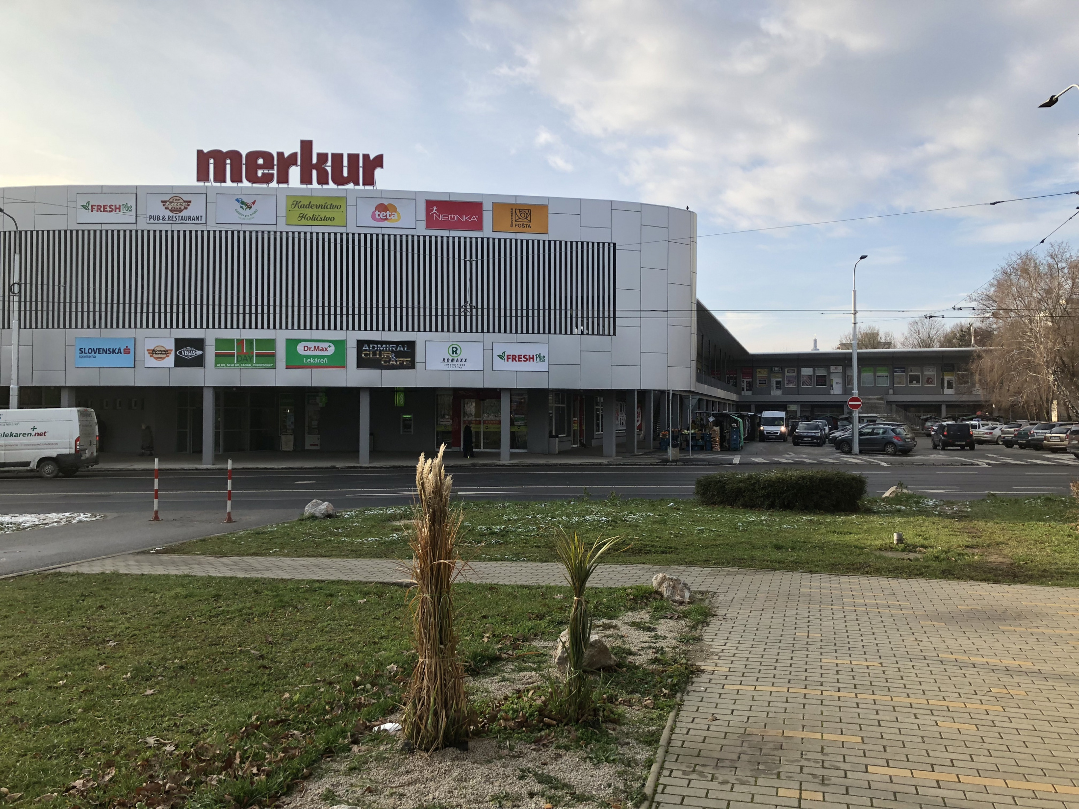 PB Capital Slovakia s.r.o. Úvod