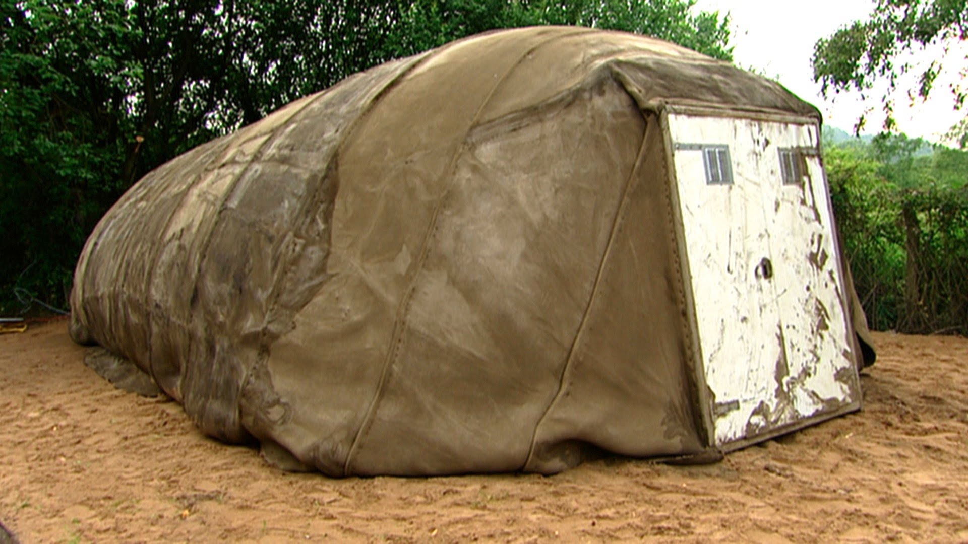 The Awesome Technology Of The Concrete Tent