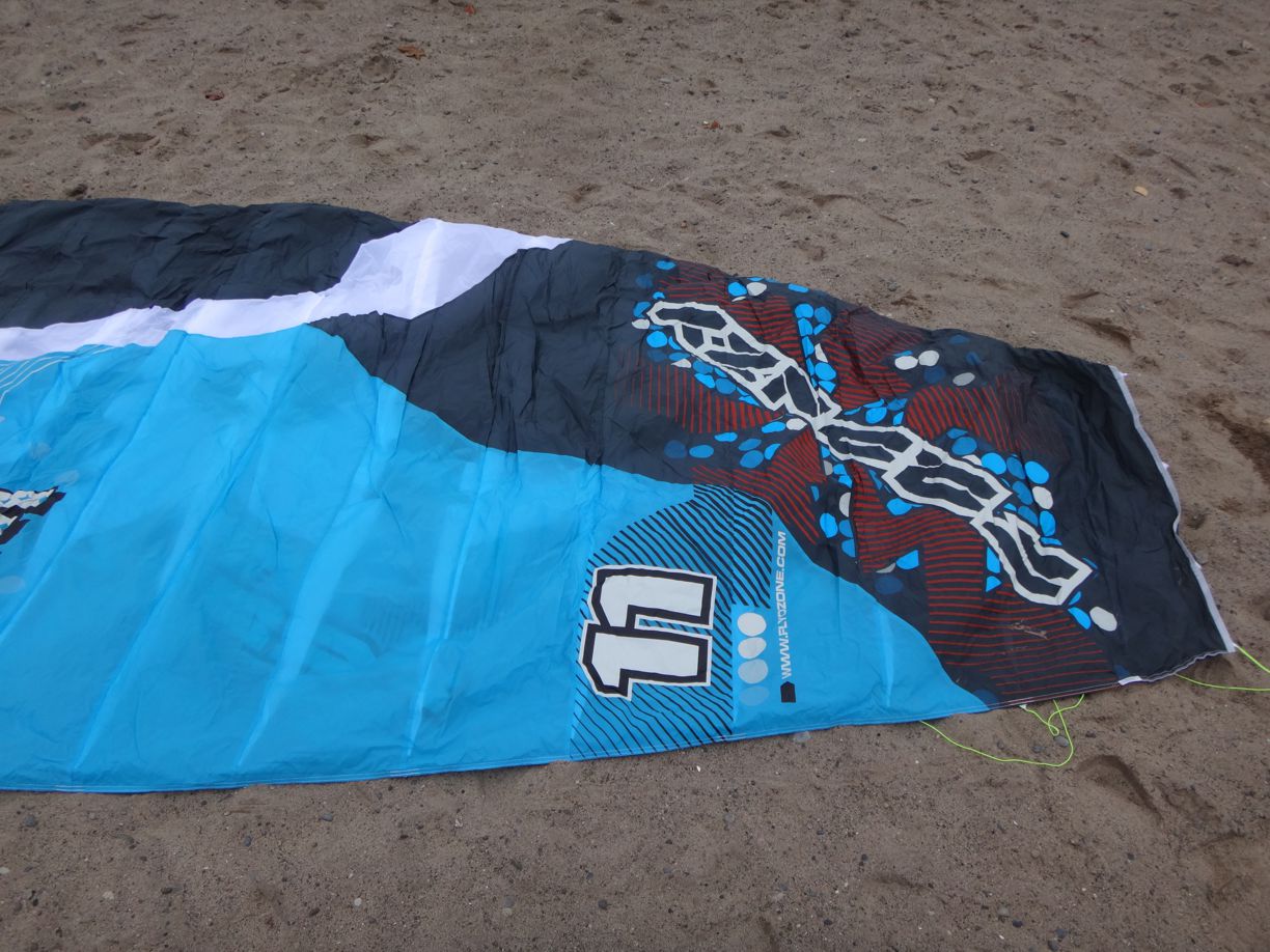 Ozone Snowkiting Used Demo Kites Canada Deals used Ozone Foil snowkites