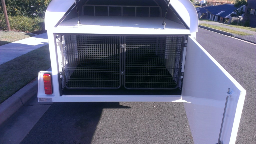 Custom Made 4 Berth Dog Float Dividers PBL Trailers and Horse Floats