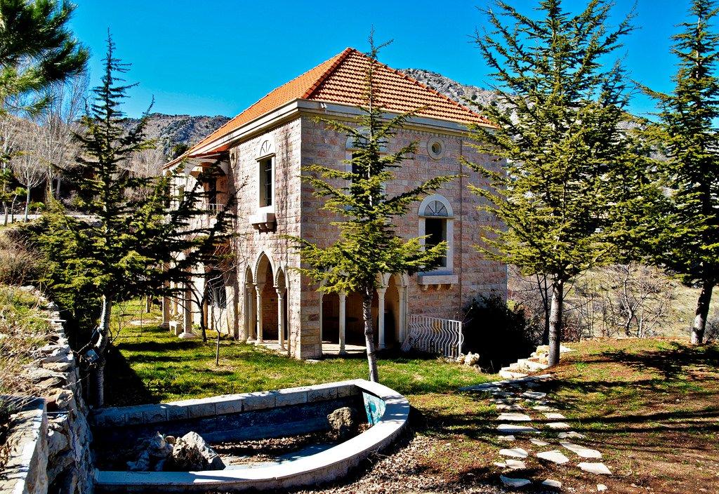 Douma Les Plus Beaux Villages du Liban