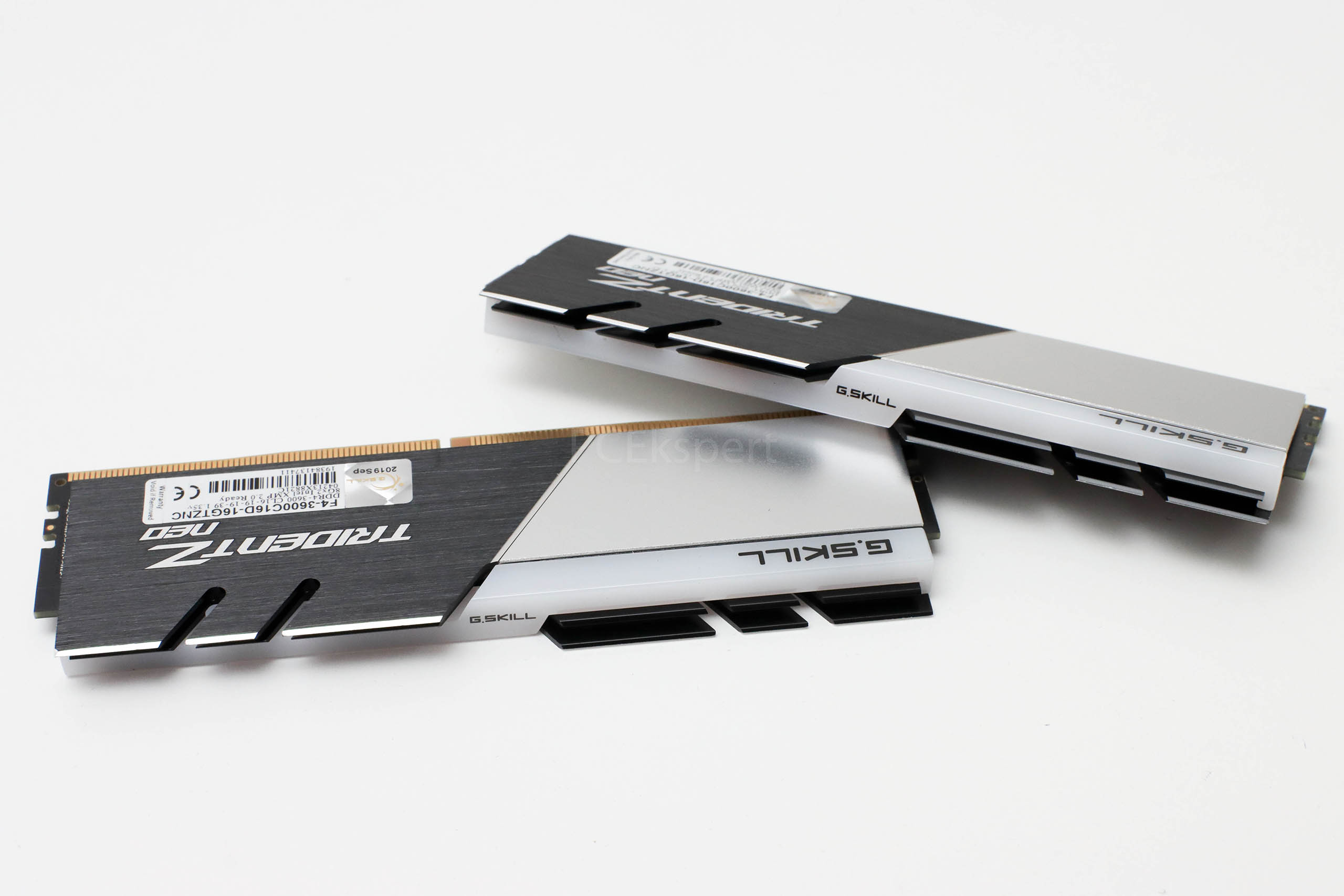 PC Ekspert Hardware EZine G.Skill Trident Z Neo F43600C16D16GTZNC