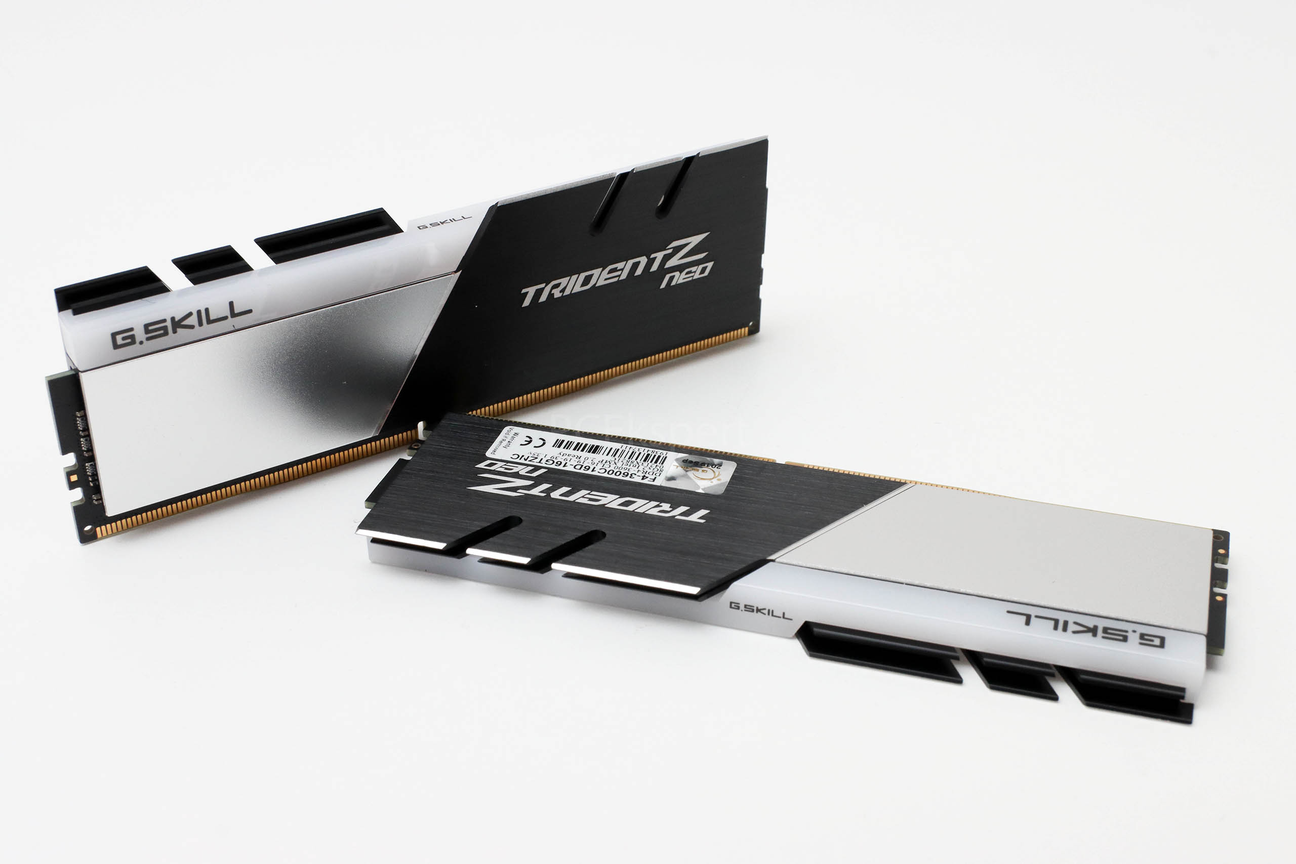 PC Ekspert Hardware EZine G.Skill Trident Z Neo F43600C16D16GTZNC