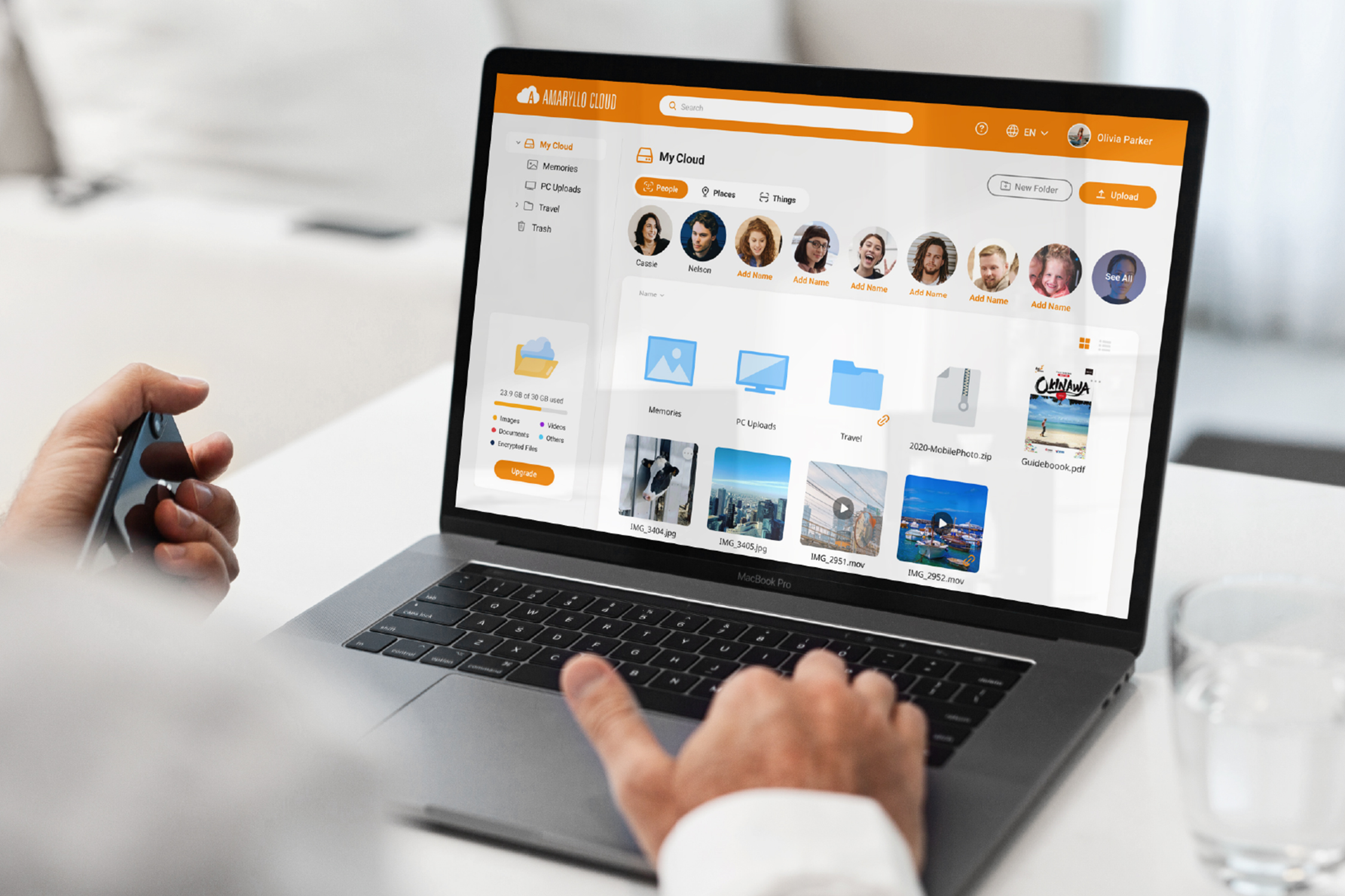 Save 0 on 500GB of flexible cloud storage