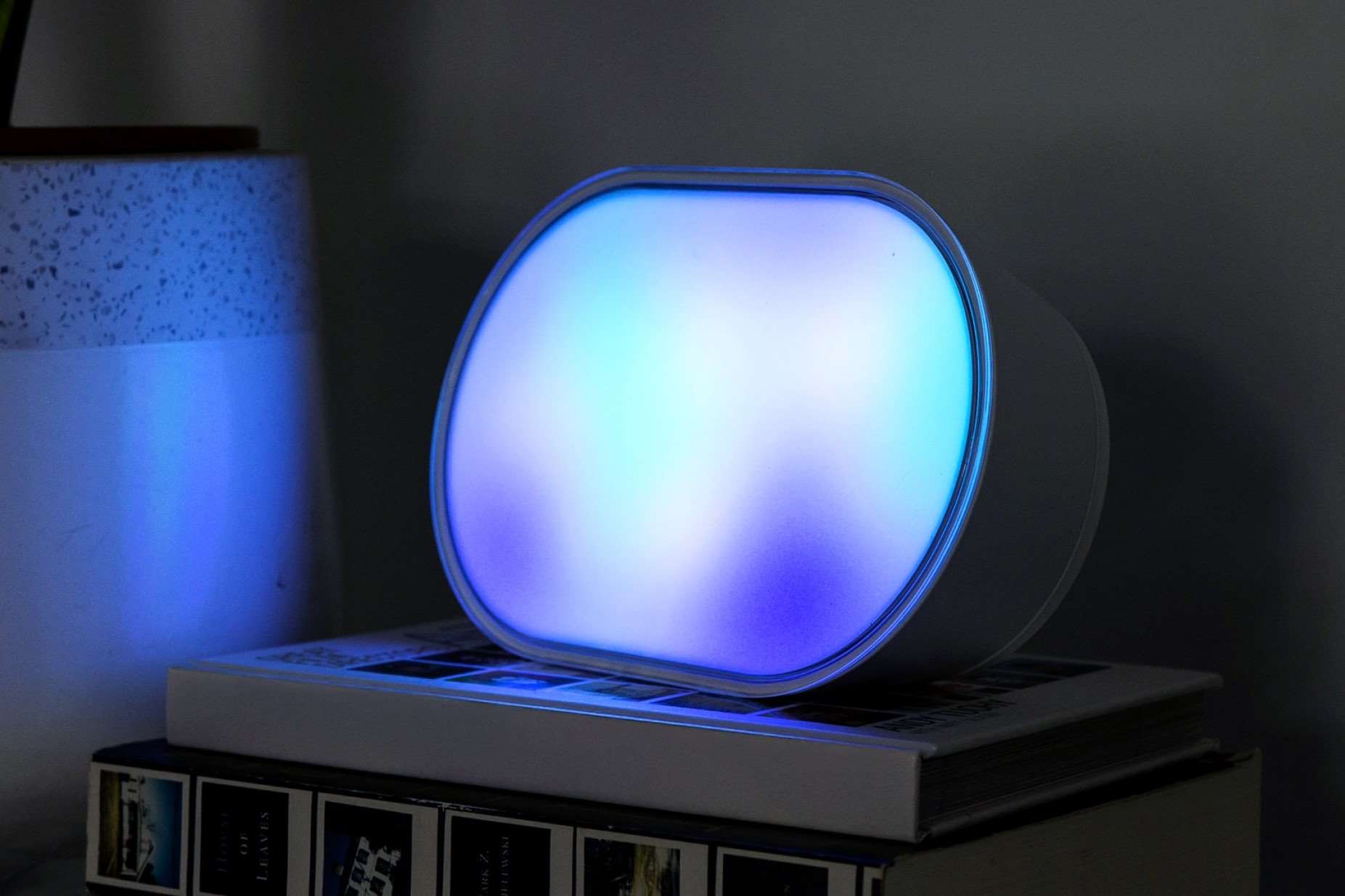 LIFX turns its Matter ceiling light into a smart lamp at CES 2025