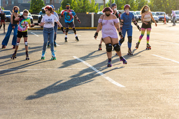 Portland Oregon Valentine'S Day Events 2023 Rose City Rollers Presents Outdoor Skating Portland’s SE Waterfront