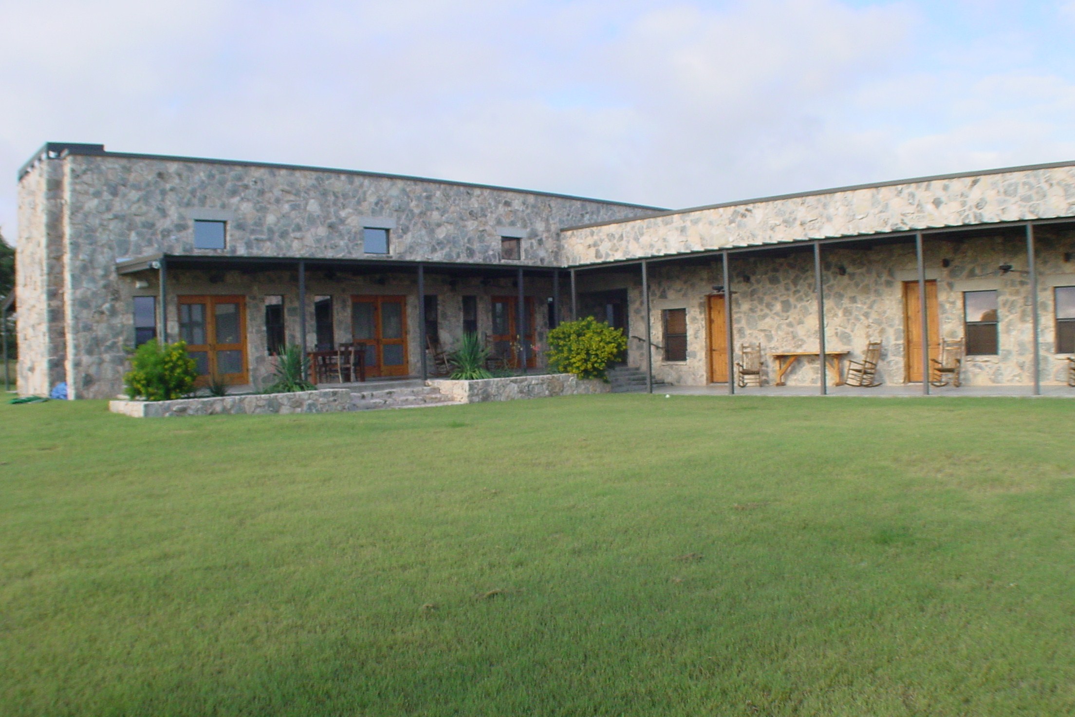 Rates & Availability Pecan Creek Lodge