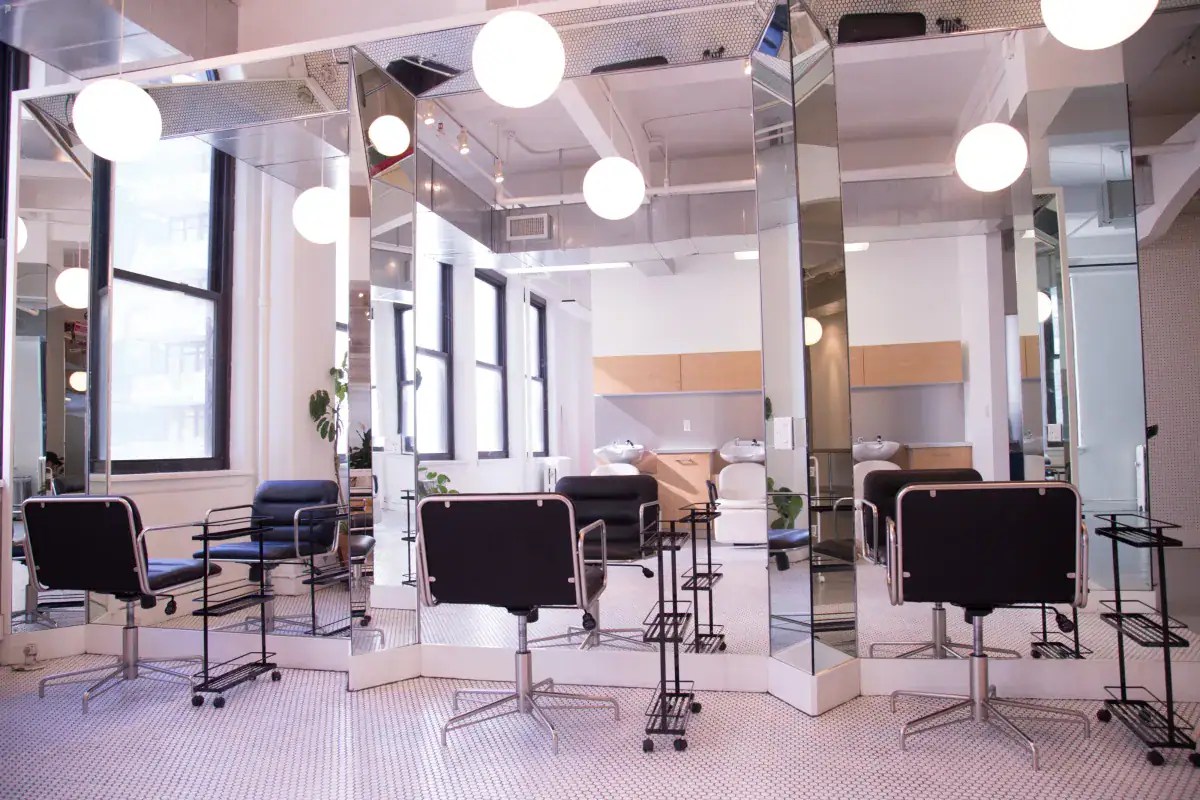 12 Fun Wig Party Ideas For Your Crew Peerspace