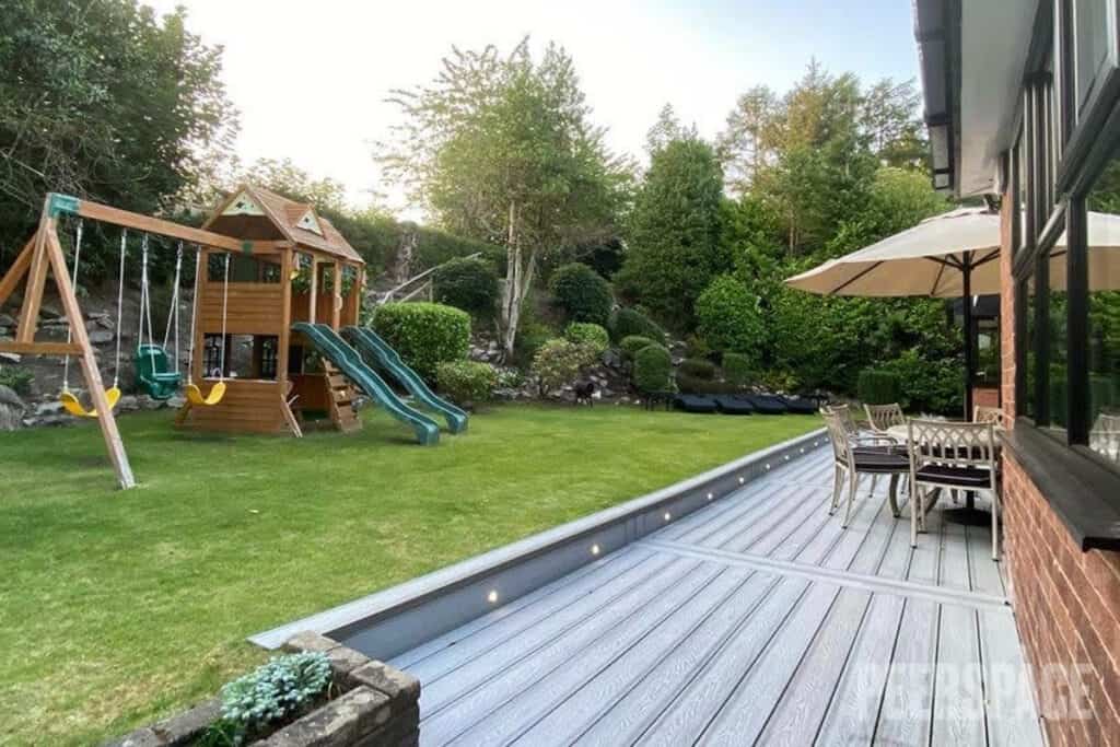 15 Fun Adult Outdoor Party Games For Your Next BBQ Gathering Peerspace