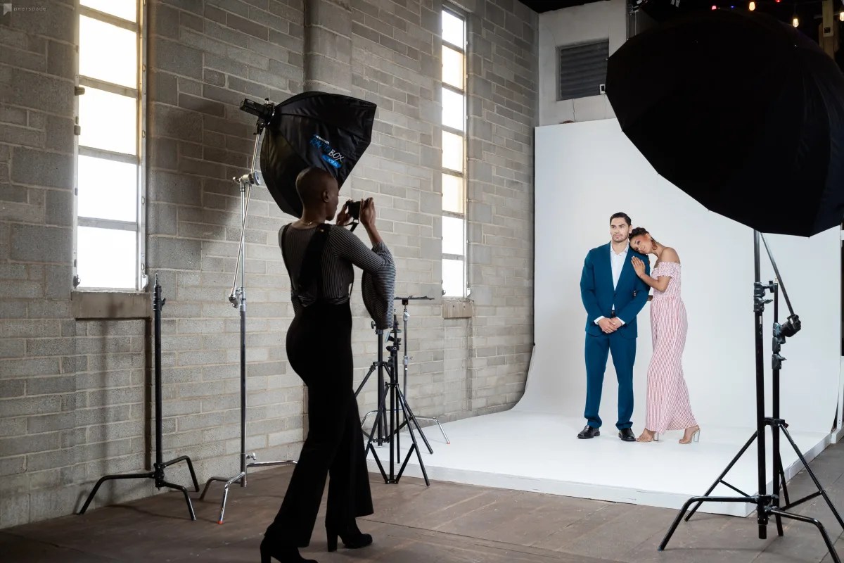 11 Indoor Photoshoot Locations in San Antonio (2024) Peerspace