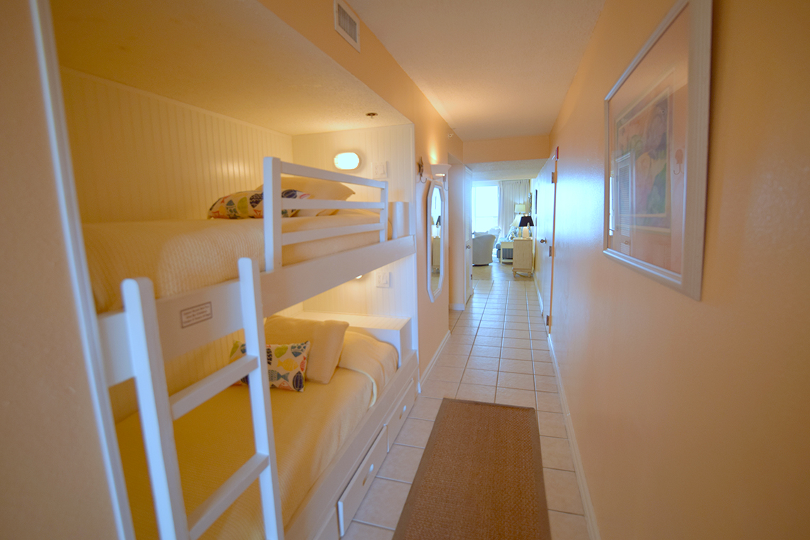 Pelican Beach Resort Destin, FL Unit 805 One Bedroom Condominium