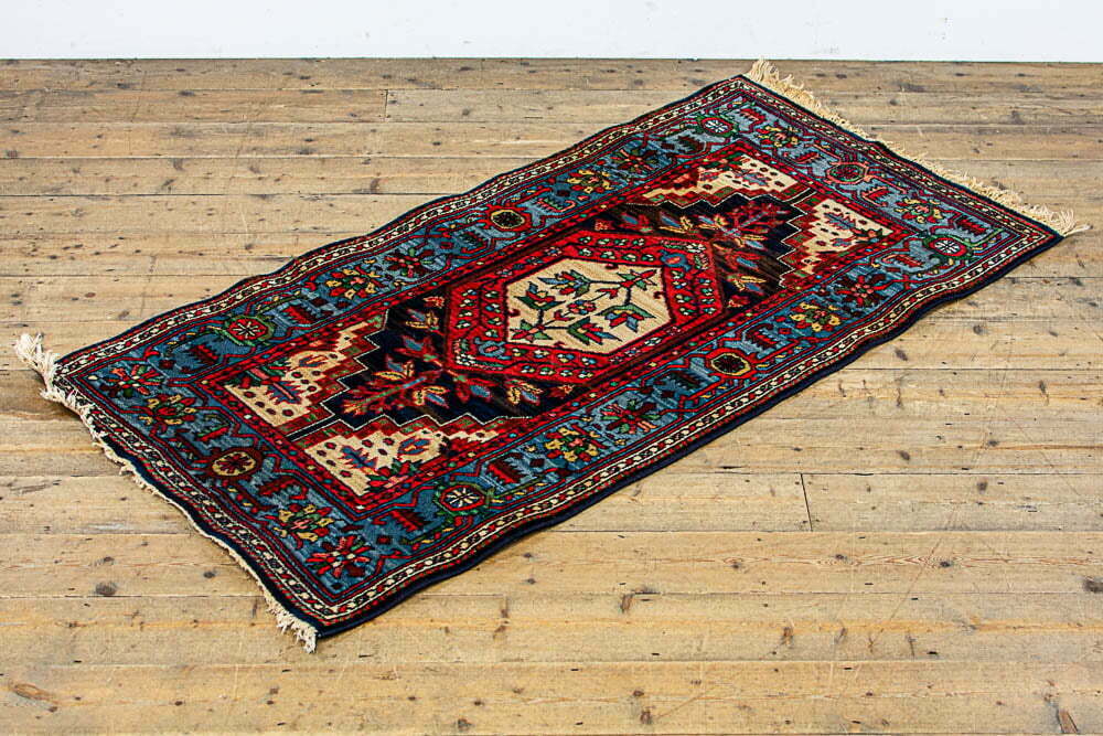 Persian Rug MR012 Penderyn Antiques