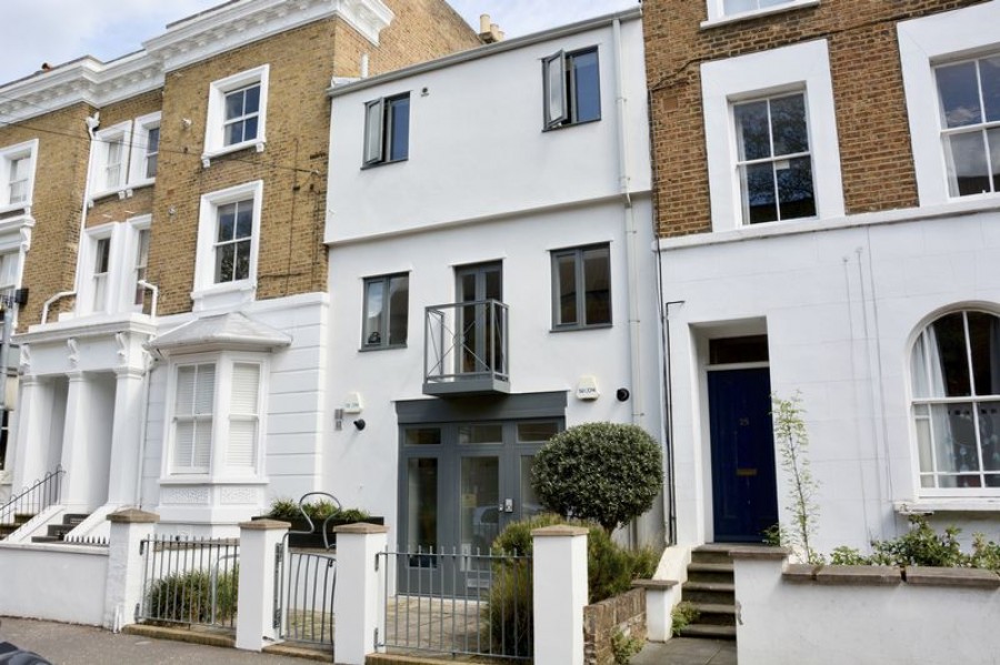 Arragon Road Penguin London