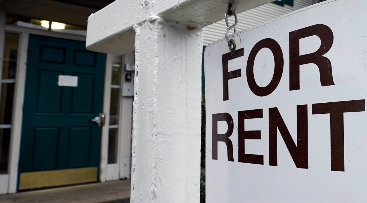 How the government helps Wall Street landlords convert family homes to