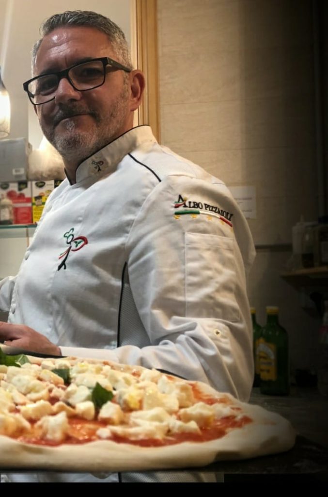 LA PIZZERIA CONVIVIO DI LEQUILE DIVENTA STELLATA Peperoncino Rosso