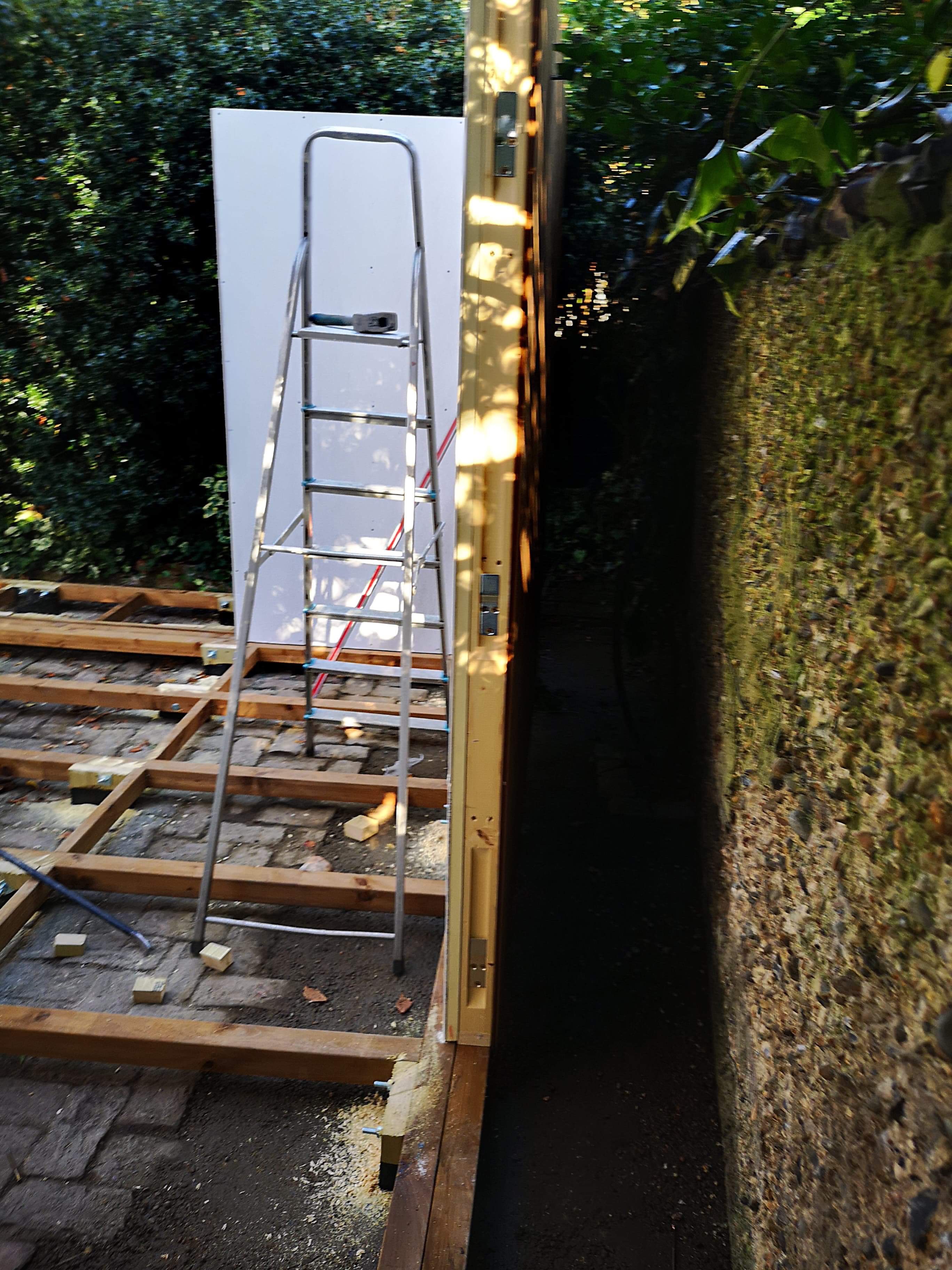 Bespoke garden office Wimbledon Wilton Crescent Perfect Square