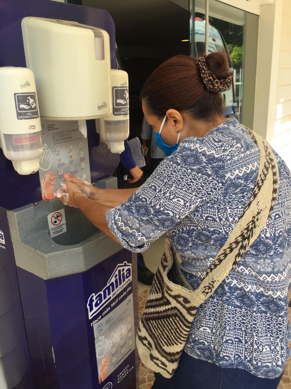 Jornada de lavado de manos Perfect Body Medical Center Santa Marta