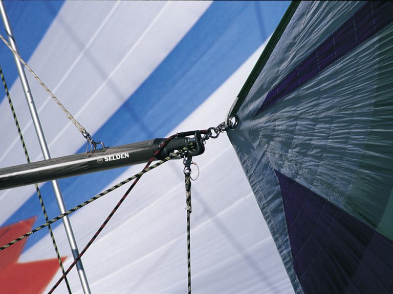 Masts & Spars Selden, John Mast, Axon Performance Rigging Hamble