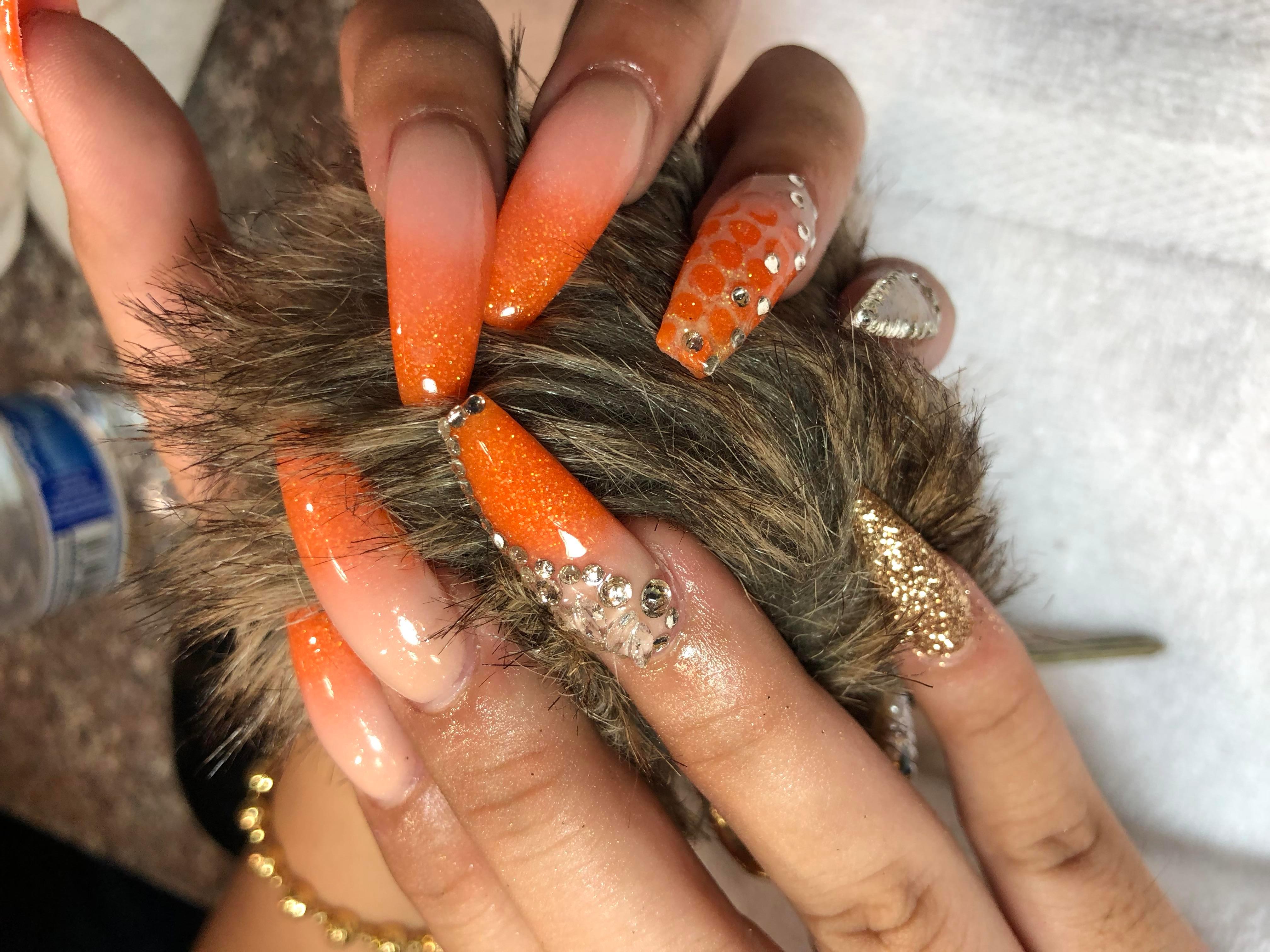 36+ Nails Near Me Open Now Misaucun