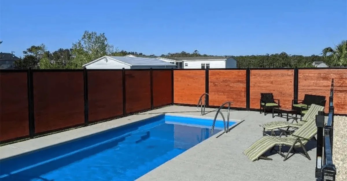 Privacy vs SemiPrivacy Fences Perimtec