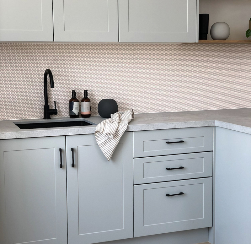 As long as the splashback is high enough to offer protection against water and cooking oil damage then there is no hard and fast rule to how high to go. Tiles Talk How To Choose Kitchen Splash Back Tiles Perini