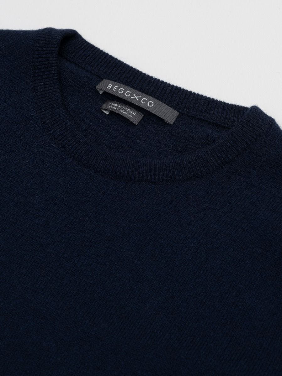 The guide to types of knitwear Gauge, end and ply Permanent Style