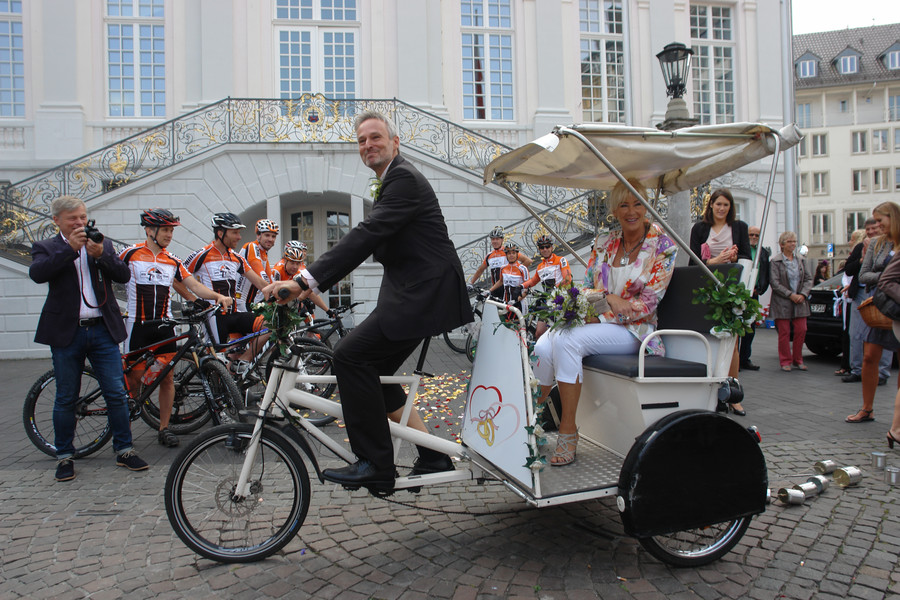 ★RikschaHochzeitsfahrten mit perpedalo, ☎ Jetzt buchen 0221 604789