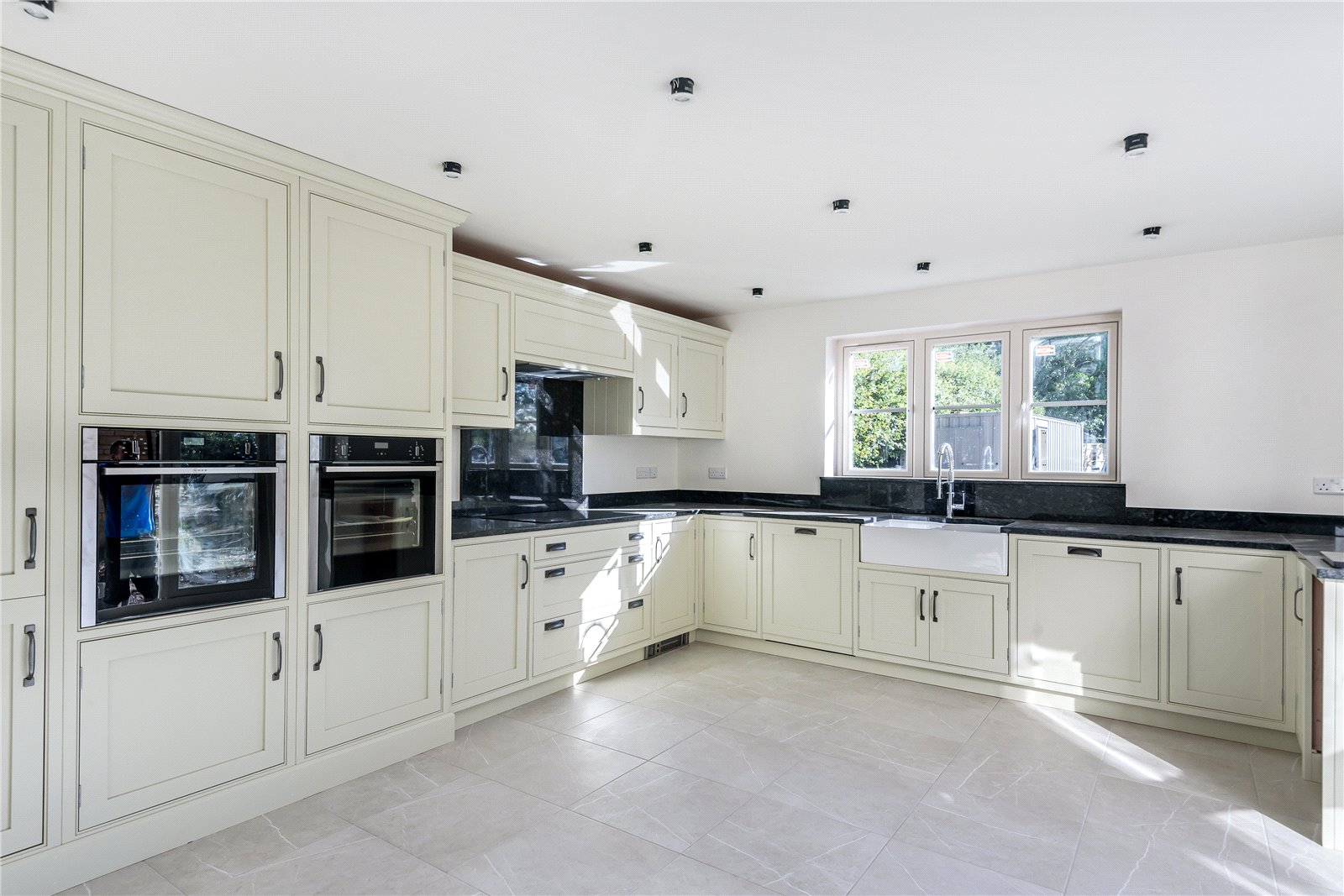 Totterdown, Totterdown Lane, Fairford, GL7 4DF Perry Estate Agents