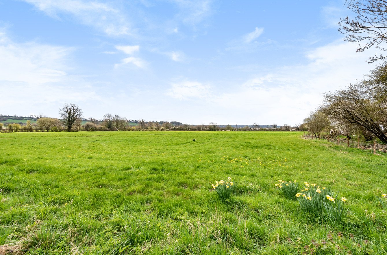 Pinnigers Farm, East Tytherton, Wiltshire, SN15 4LT Perry Estate Agents