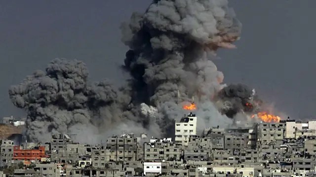 Intensos bombardeos israelíes en Gaza causan la muerte de al menos 31 personas – PerúInforma