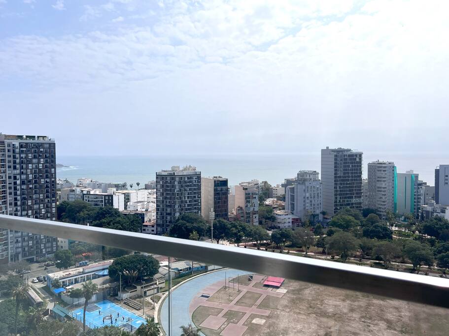 Peruvian Apartments Barranco 2004