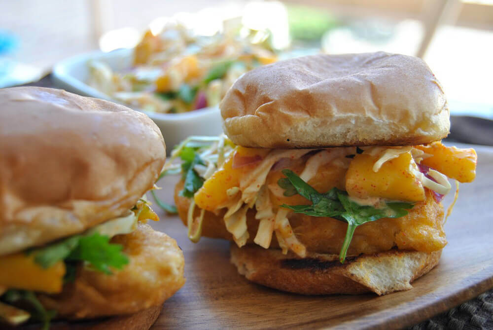 'Fish' Sliders With Spicy Mango Slaw PETA