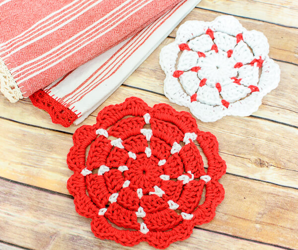 Crochet Pot Holders … 2 Free Crochet Potholder Patterns (also make