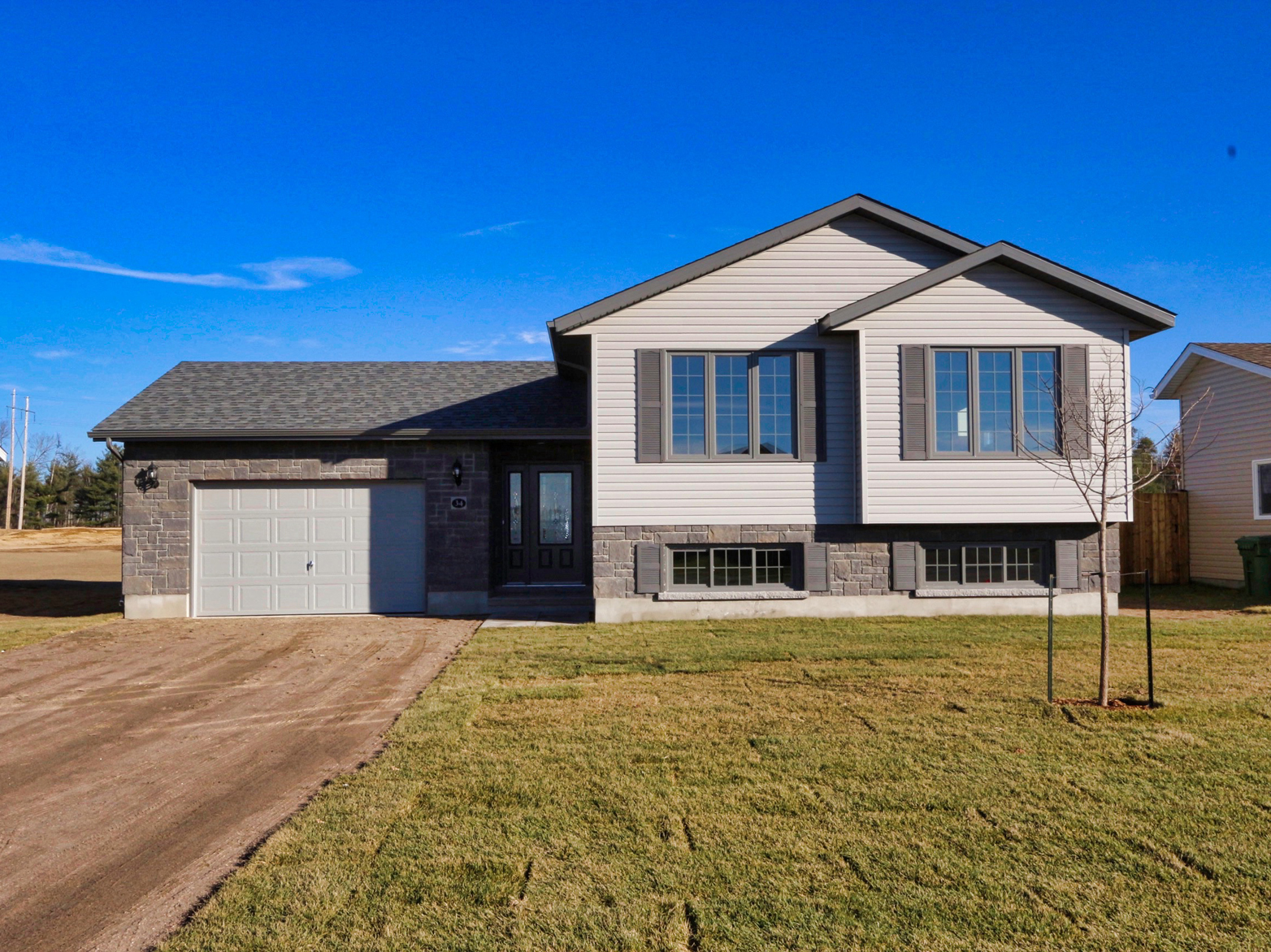 Jaytee Homes Petawawa Properties