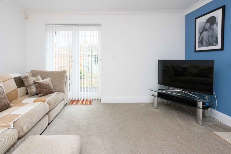 No onward chain in Hawkhurst Peter Buswell Estate Agents