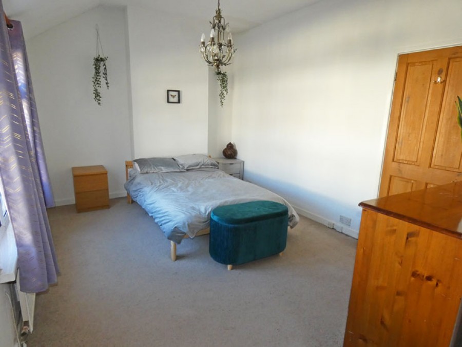 Street, Ystrad Mynach, Hengoed, CF82 7BJ Peter Mulcahy