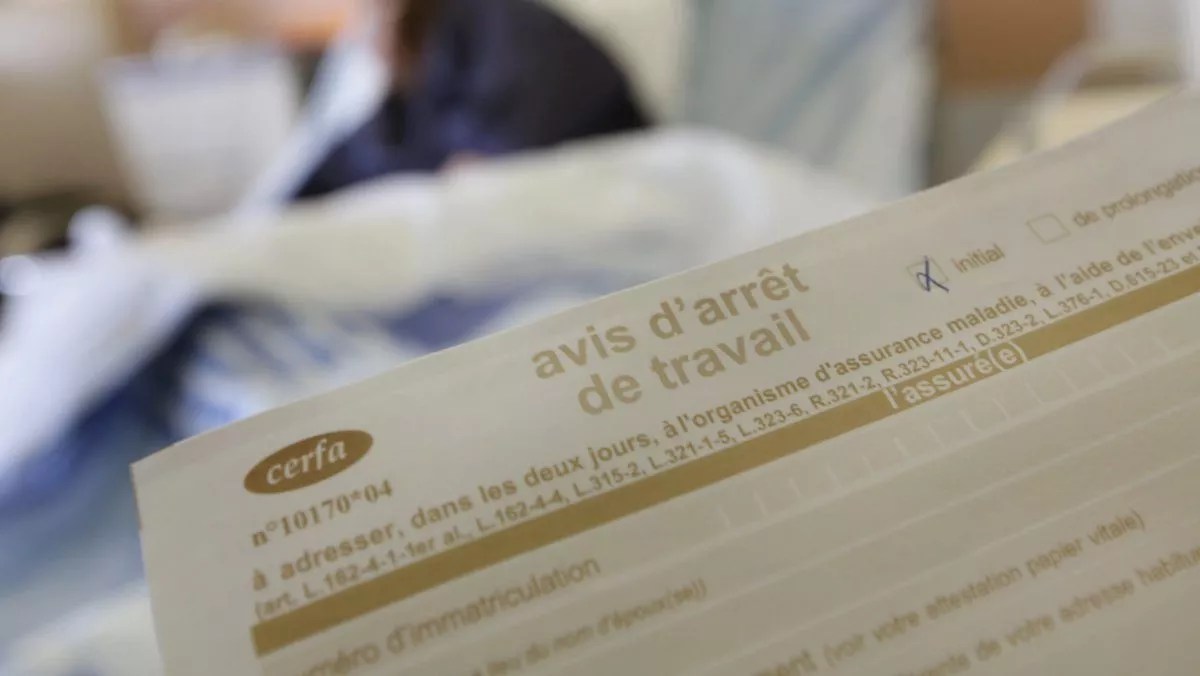ARRÊT MALADIE ET RESPECT DE L’OBLIGATION DE LOYAUTÉ