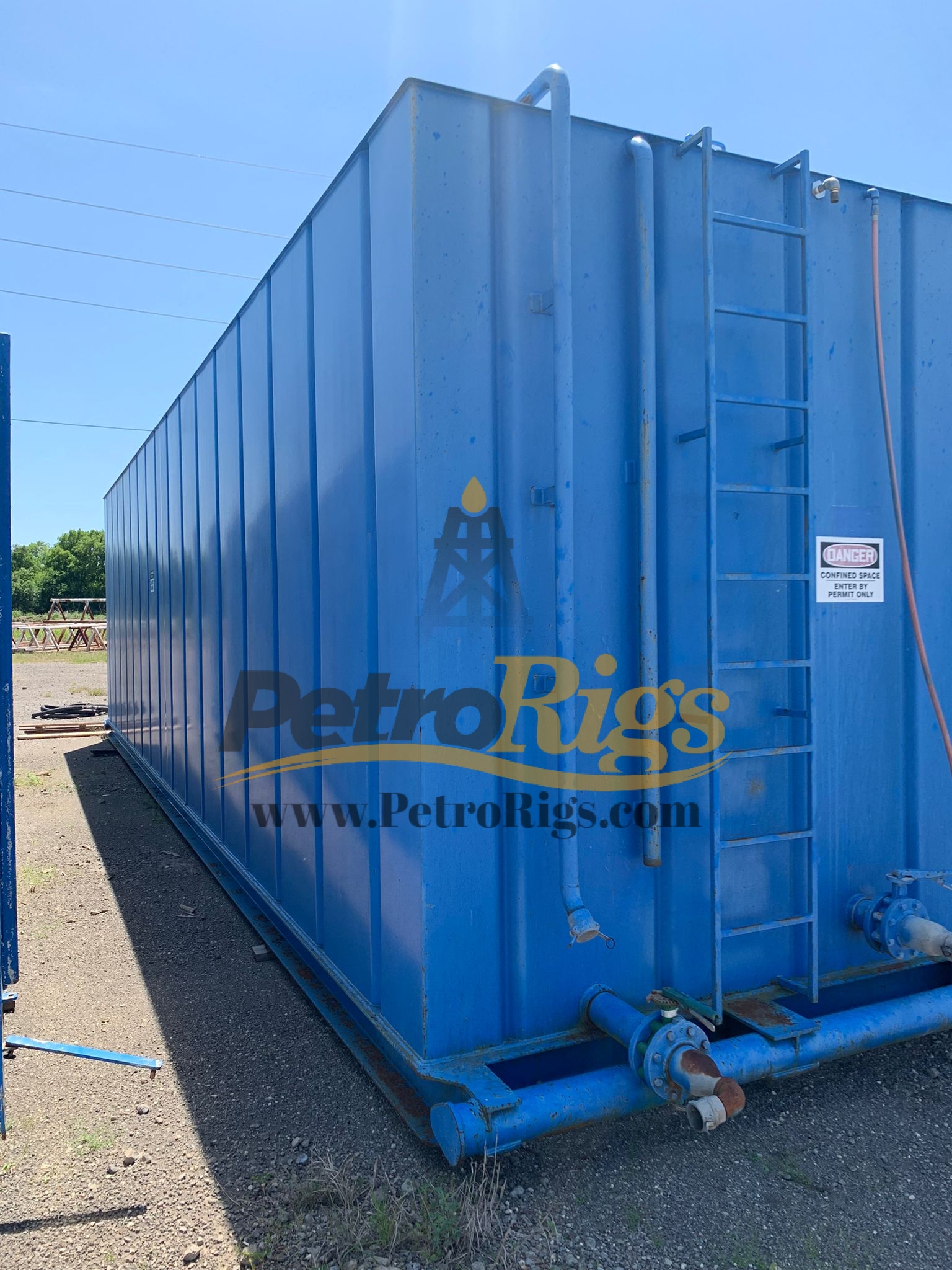 Rectangular Closed Top Water Tank ⋆