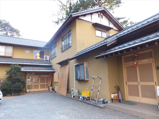 ペットと泊まれる宿しおさいの宿かごや